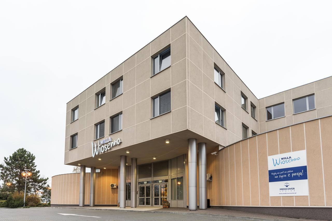 Willa Wiosenna Hotel Ozarow Mazowiecki Exterior foto